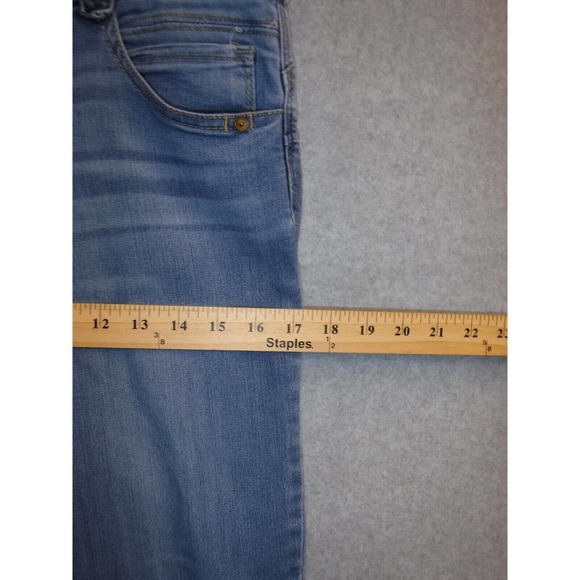 Ab solution Democracy jeans size 10 Cropped Light Blue Wash Low Rise - Picture 7 of 9